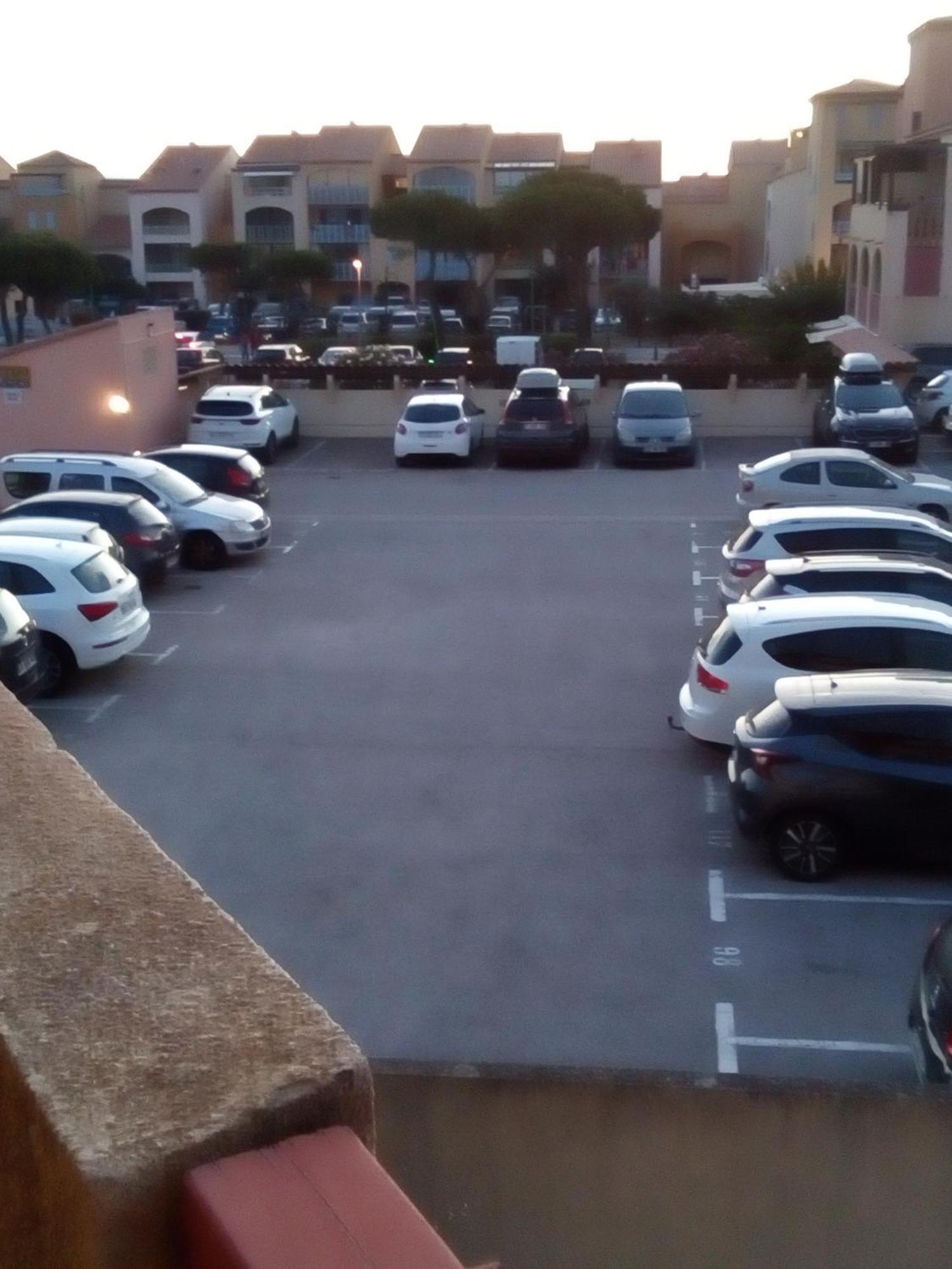 T2 Grande plage -parking numéroté - direct mer Le Barcarès Exterior foto